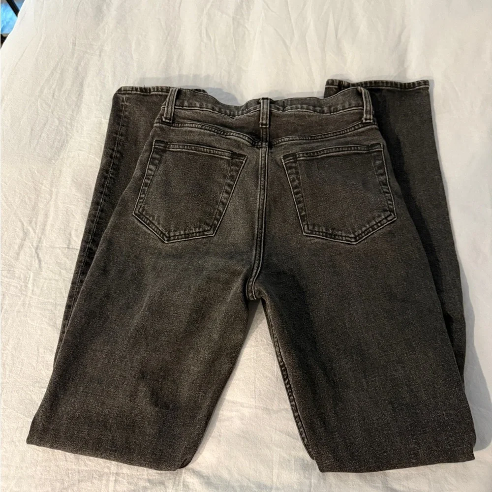 Abercrombie & Fitch 90’s Slim Straight Ultra High Rise Charcoal Denim Pants - Picture 4 of 4